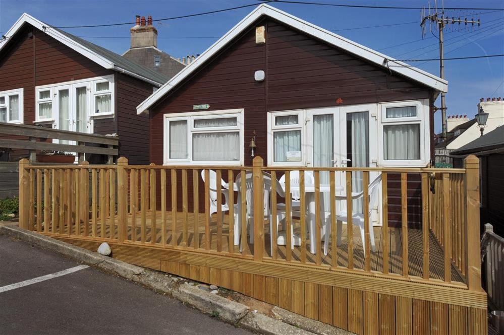 Granny'S Teeth Vila Lyme Regis Exterior foto
