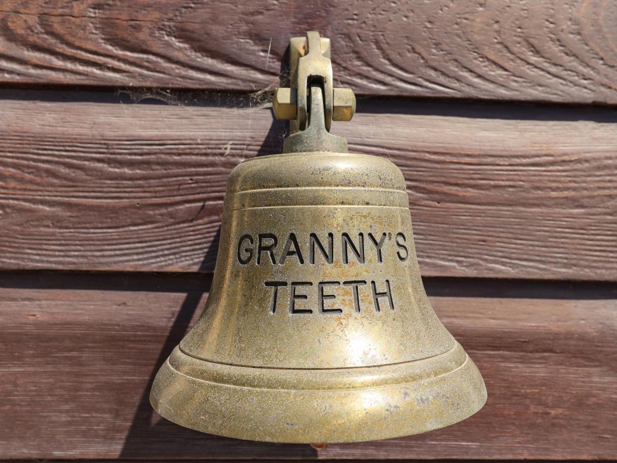Granny'S Teeth Vila Lyme Regis Exterior foto